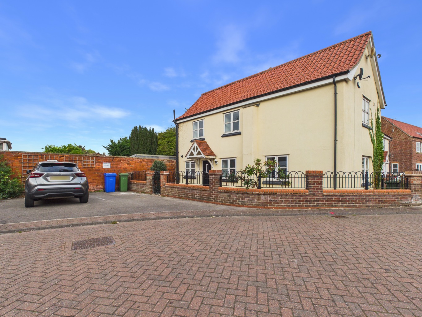 All Saints Mews, Preston, HU12 8RX