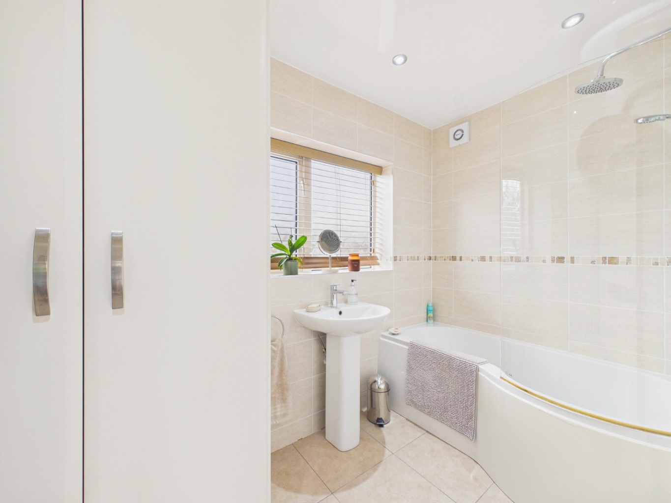 Beechfield Drive, Willerby, Hull, HU10 6DF