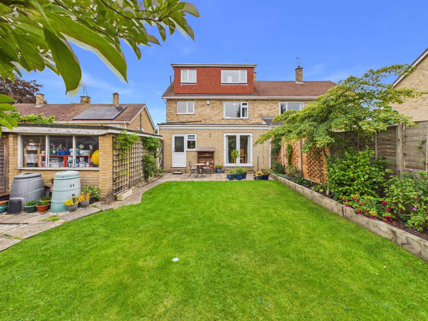 Beechfield Drive, Willerby, Hull, HU10 6DF