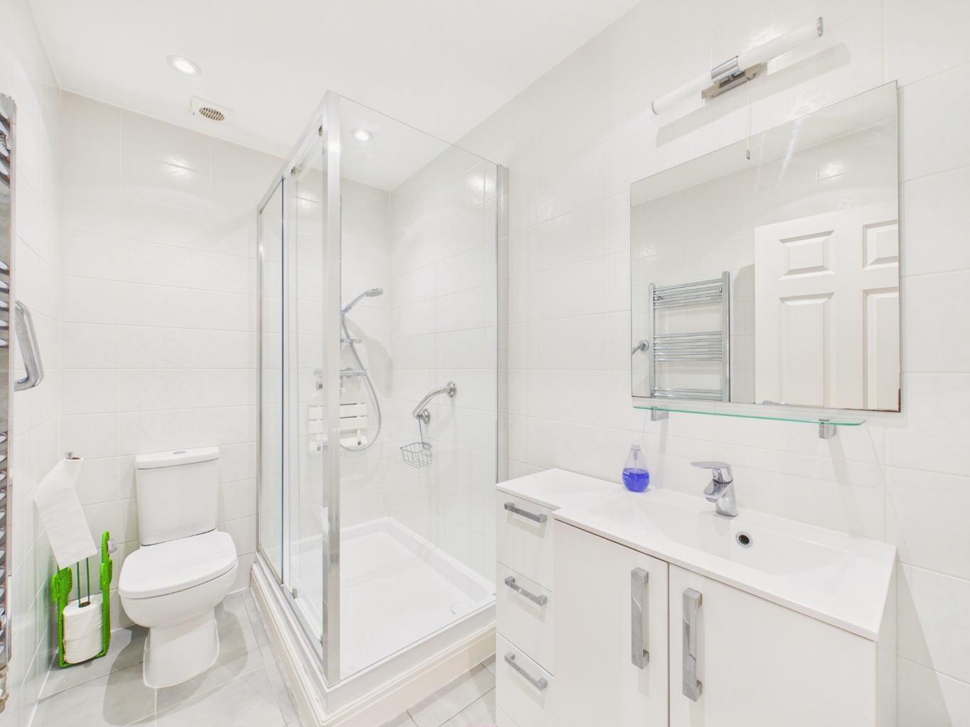 Hamlet Drive, Kingswood, Hull, East Riding of Yorkshire, HU7 3FG