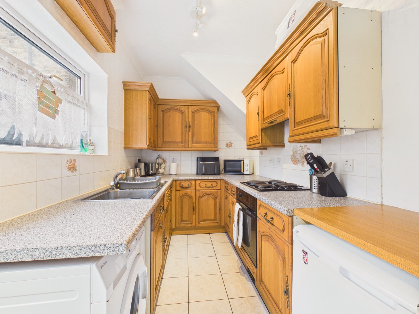 Station Road, Brough,  HU15 1EA