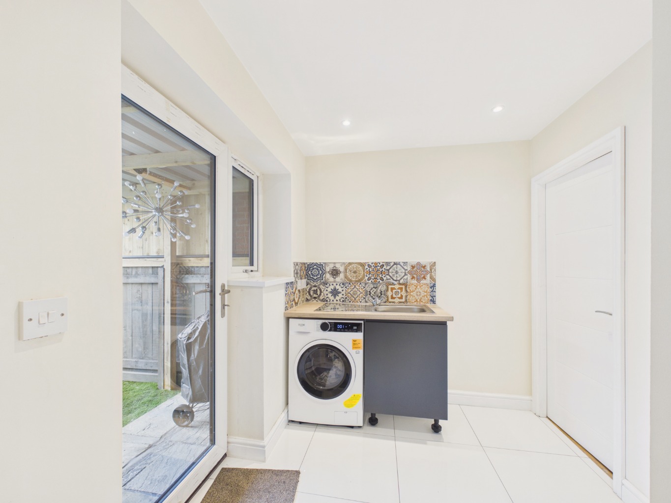 Beech Close, Burstwick, Hull, East Riding Of Yorkshire, HU12 9HN