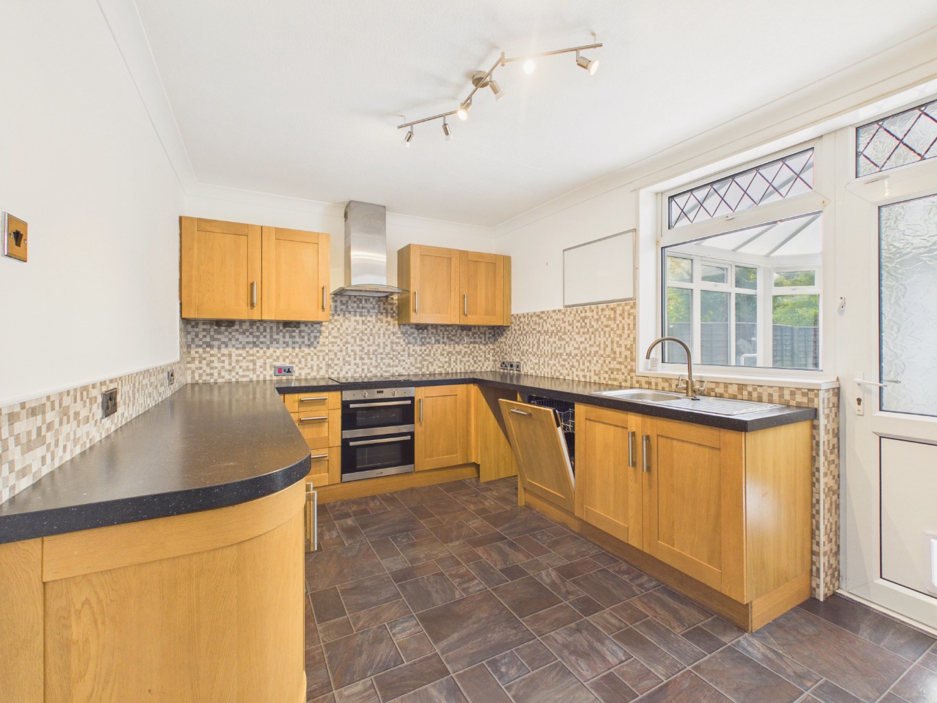 Barrington Avenue, Hull,  HU5 4AZ