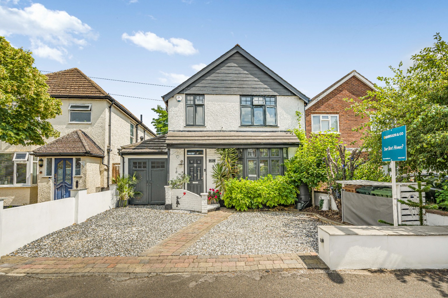 Detached Family Home with Incredible Garden in Shepperton