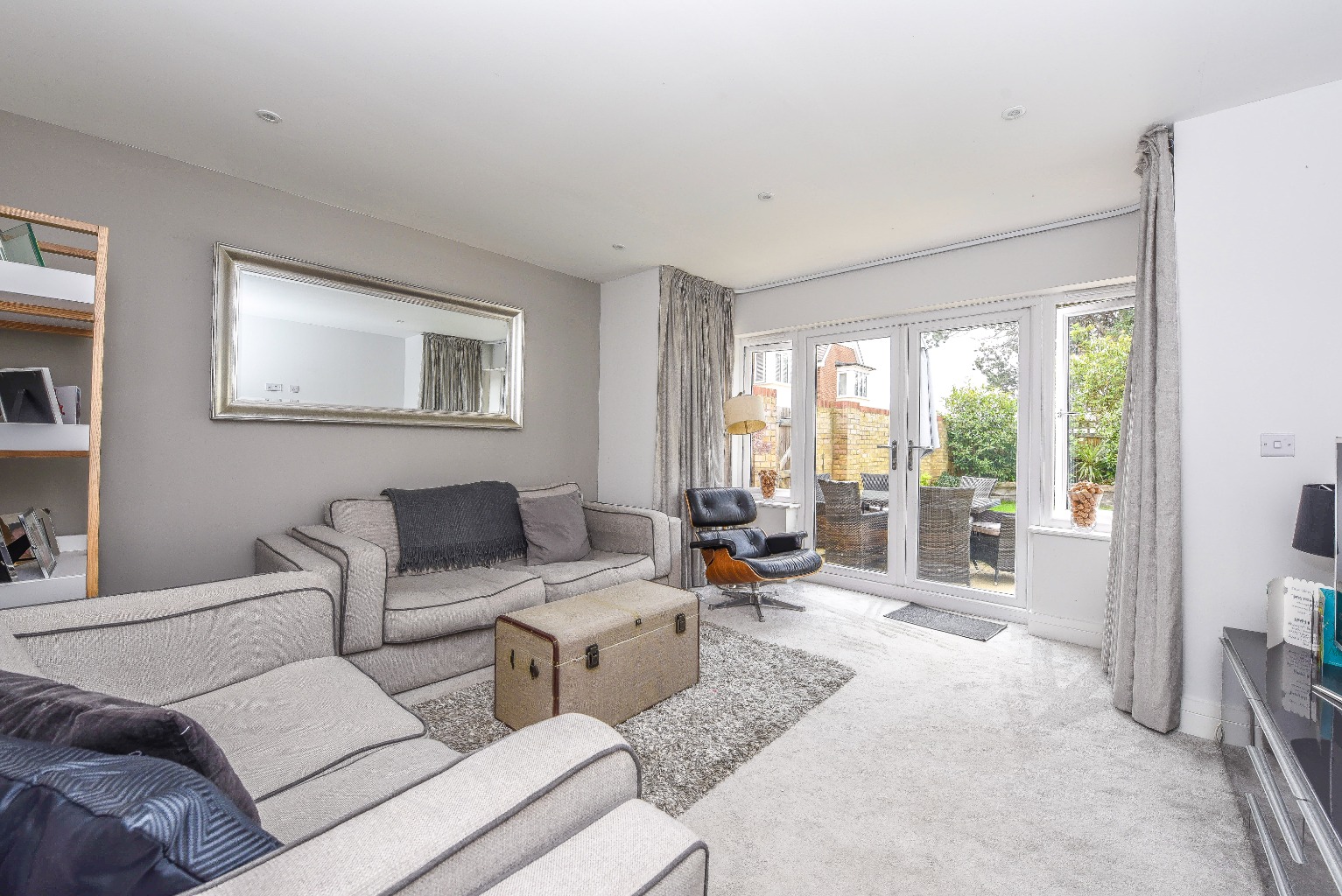 Family Home in Gated Lower Sunbury Community with Versatile Living Spaces