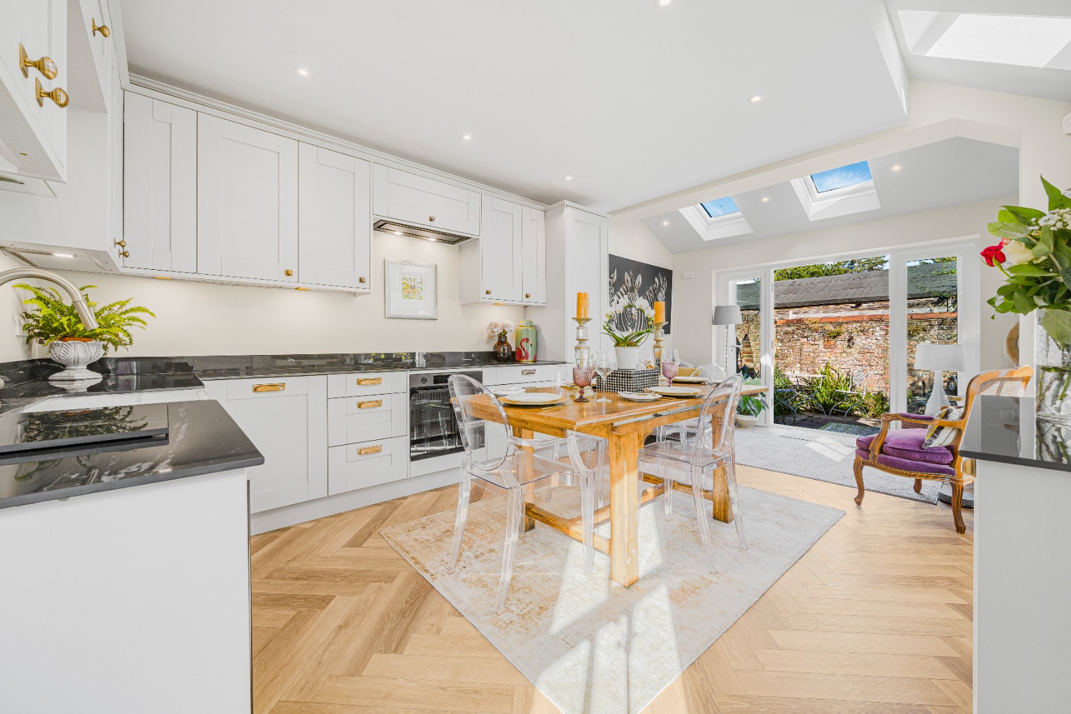 Village living in this stunning re-furbished and extended period home with no onward chain