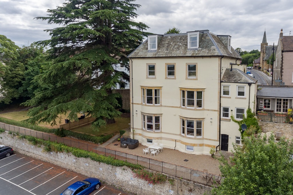 Frenchgate, Richmond