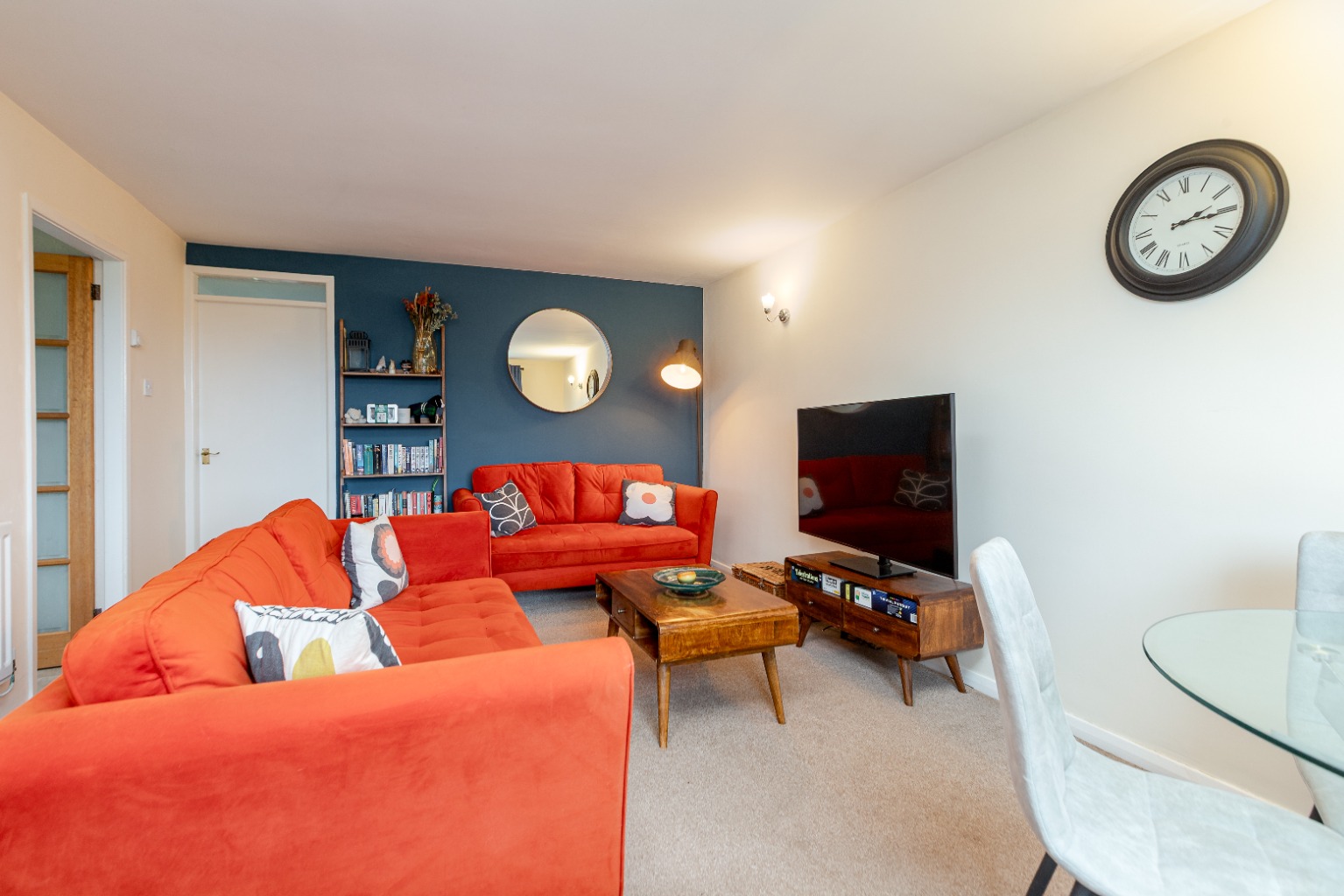 Wonderful three bedroom, detached bungalow