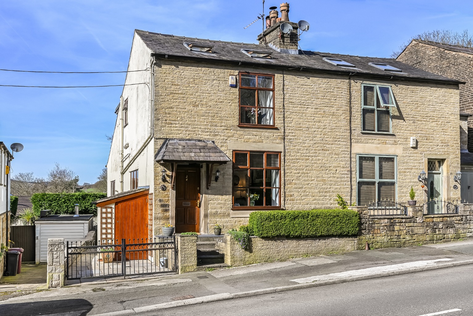 Character 2 Bed Stone Semi, 2 Receptions, High Ceilings & Garden in Harwood