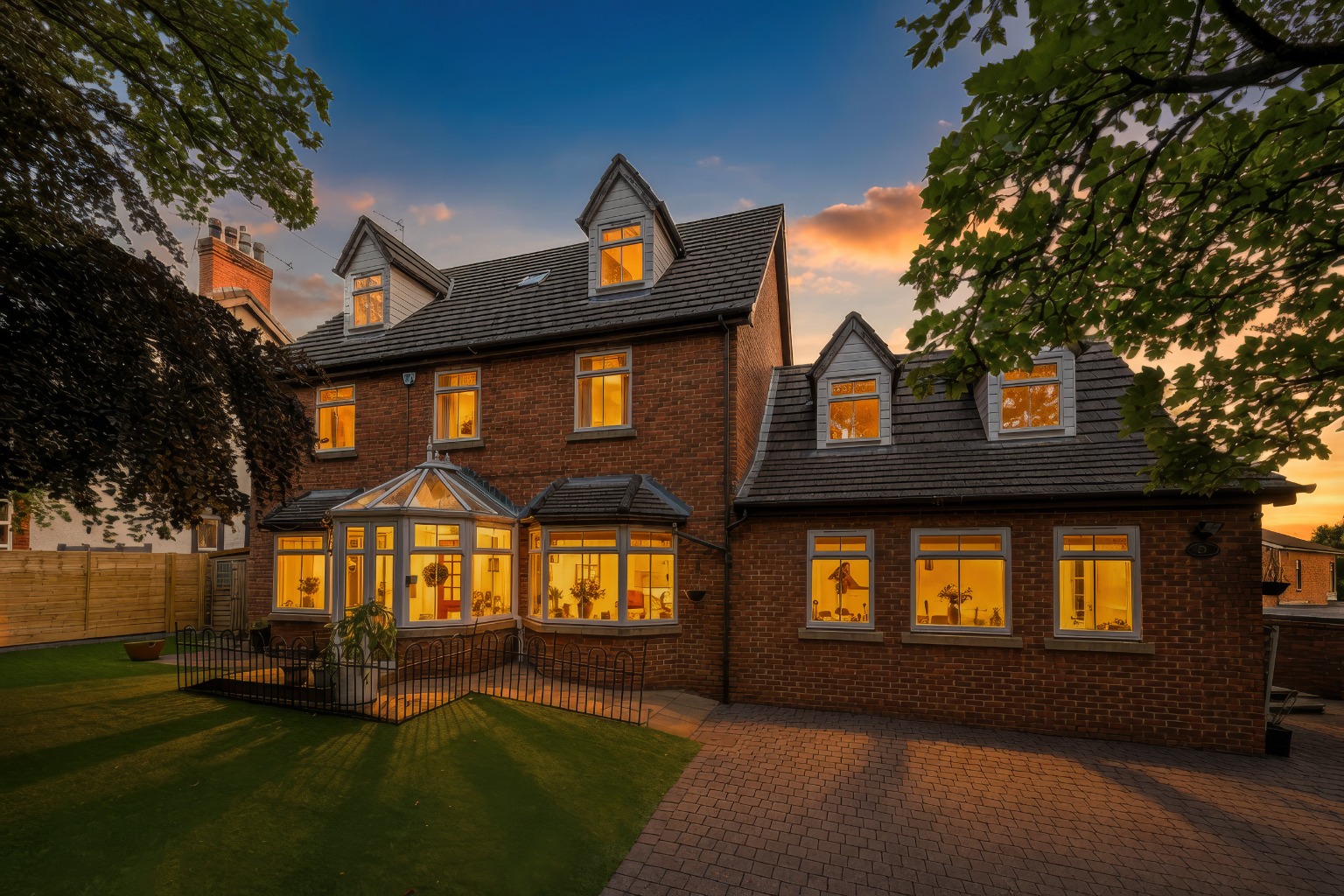 Impressive Five-Bedroom Family Home on Prestigious Chapeltown Road – No Chain