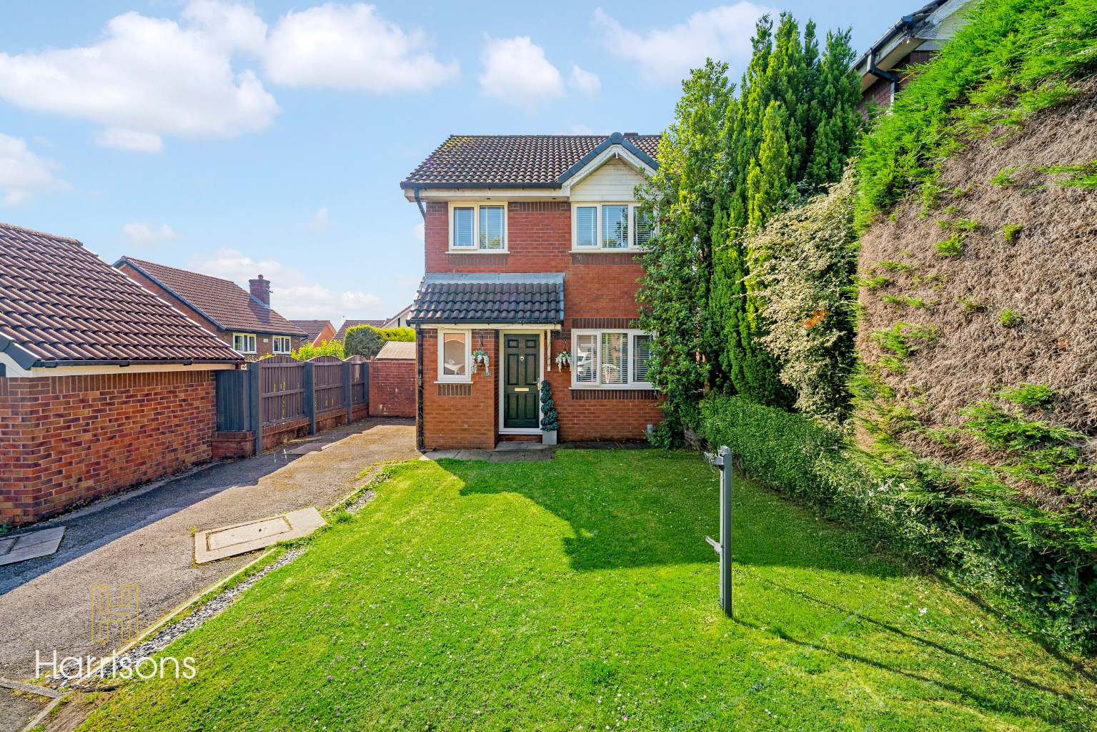 Midford Drive, BL1 - Well-Presented Three Bedroom Detached Home with Conservatory