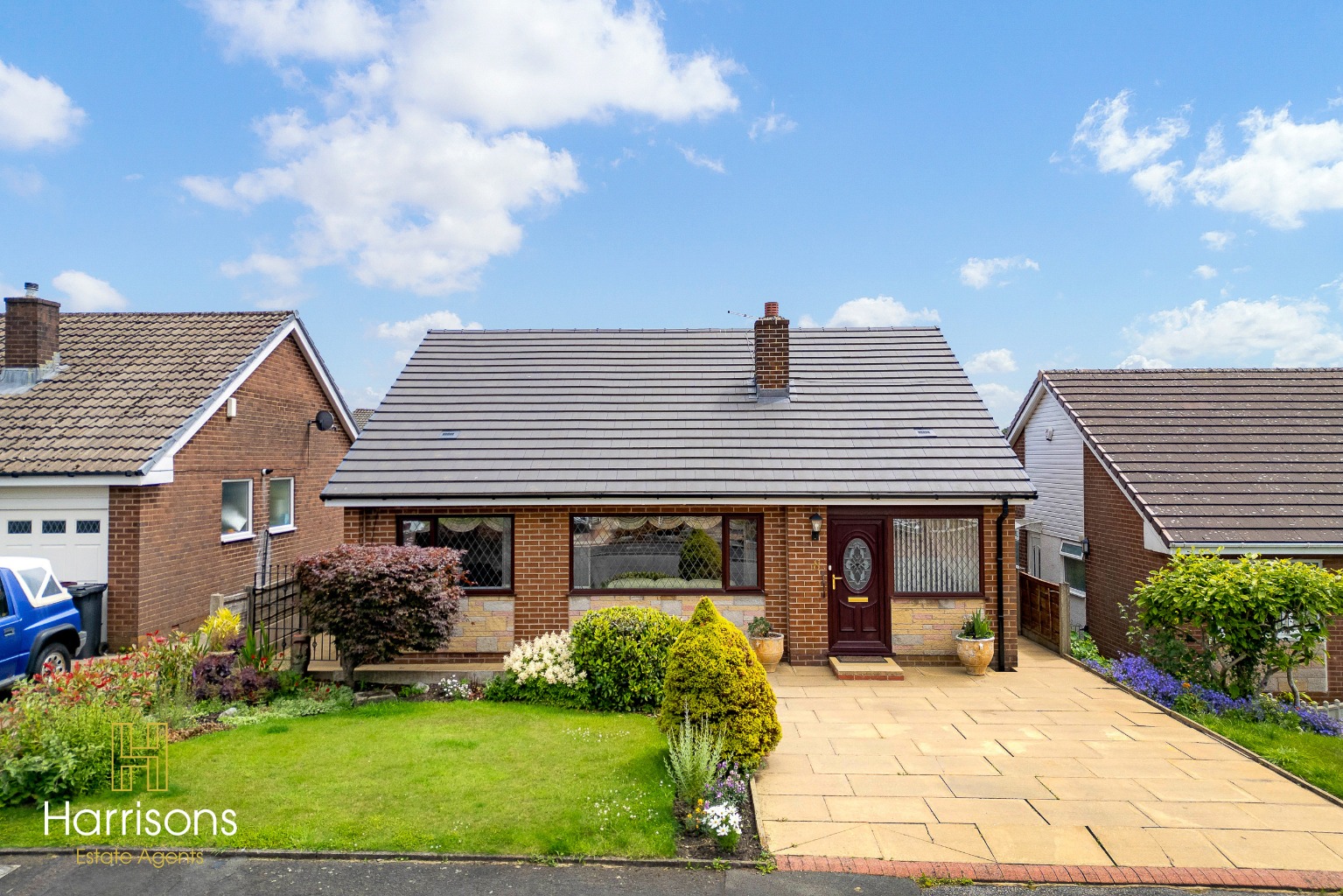 Well-Presented Detached Bungalow with Split-Level Rear Garden in Sought-After Ladybridge