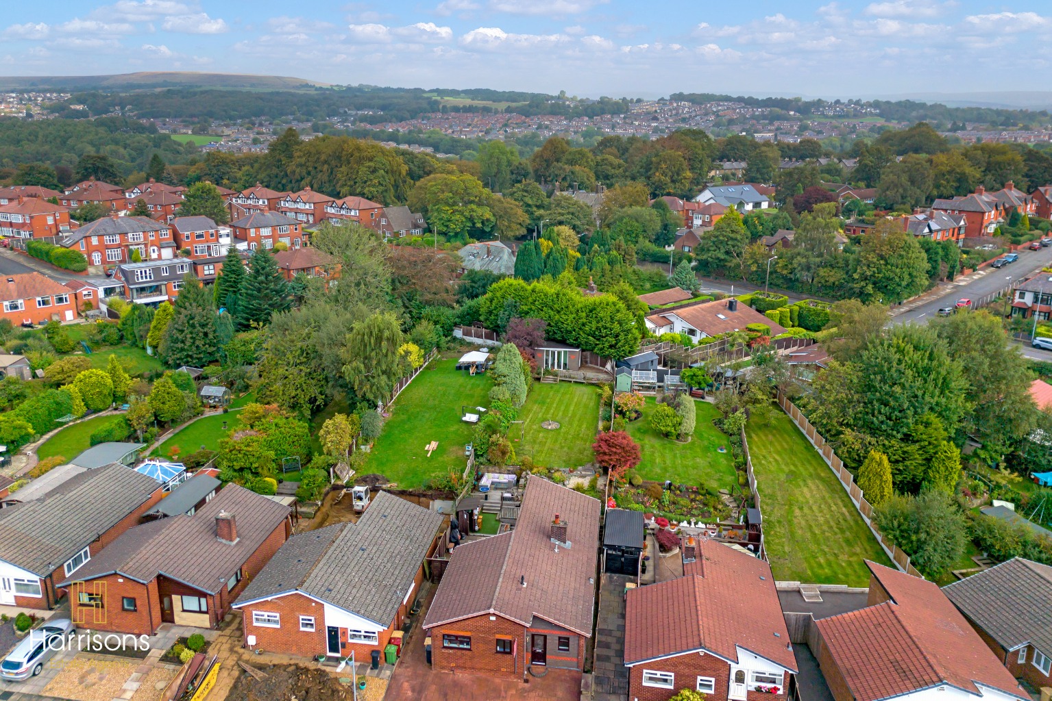 Staveley Avenue, BL1  Spacious Detached Bungalow with Exceptional Garden