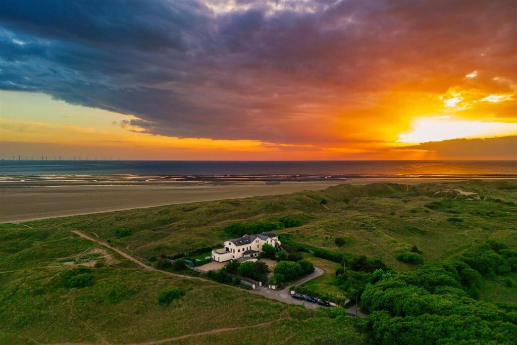 Seabank House, Albert Road, Formby, Liverpool
