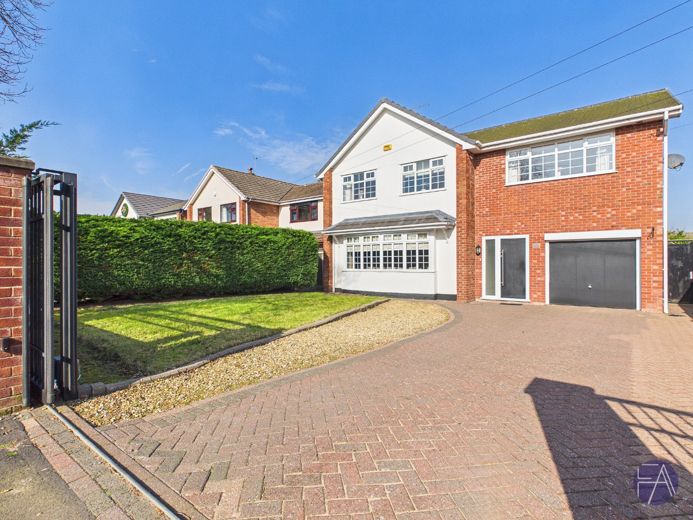 Magnificent Five Double Bedroom Detached Home in Sought-After Formby