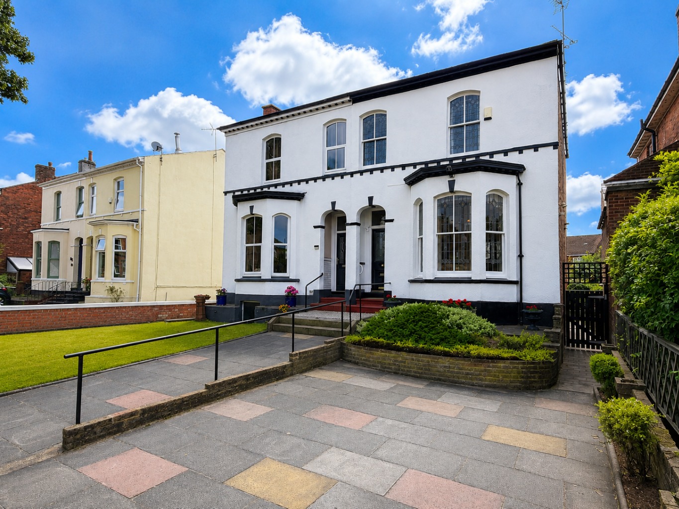 Charming 3-Bed Semi-Detached Home in Southport, No Chain!