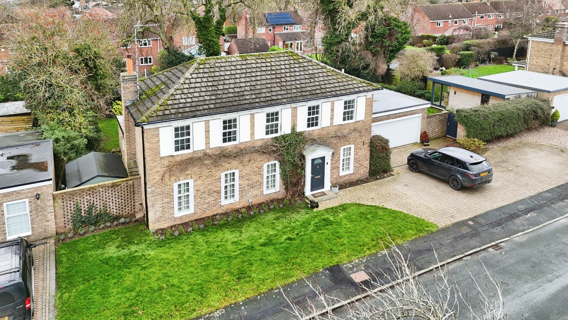 Highcroft, Cherry Burton, Beverley,  HU17 7SG INVITING OFFERS BETWEEN  £650,000 - £680,000