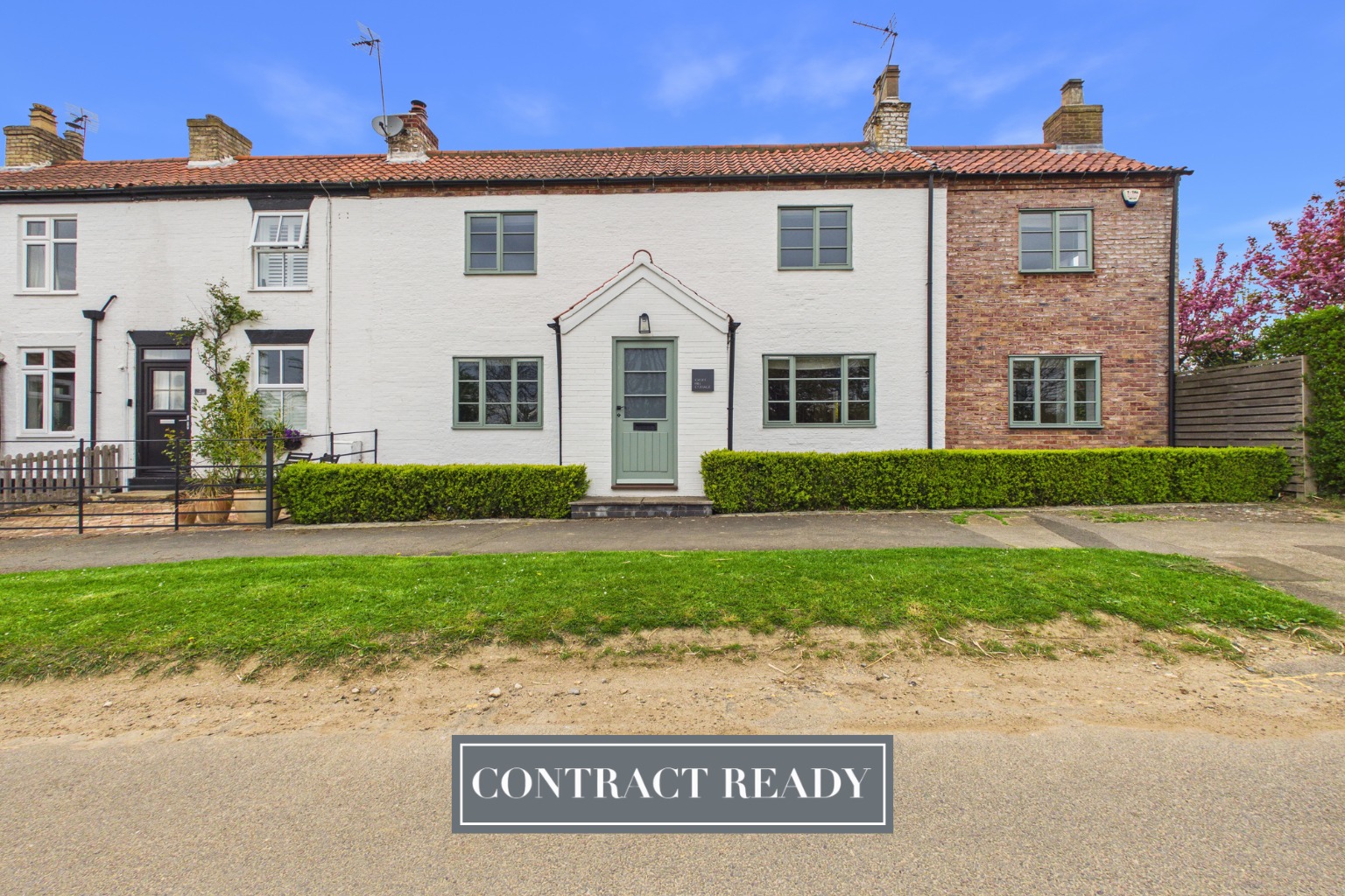 Howden Croft Hill, Ellerker, Brough,  HU15 2DE INVITING OFFERS BETWEEN £615,000-£650,000