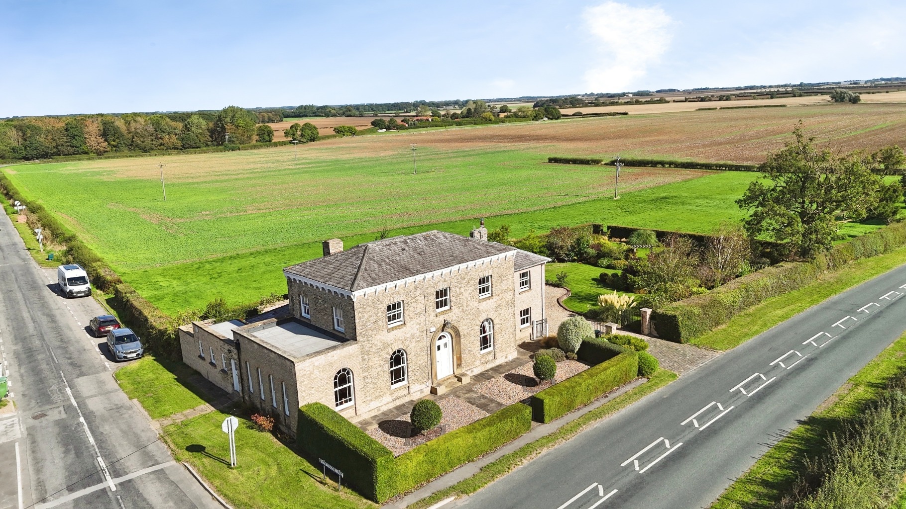 Main Road, Sproatley, HU11 4GB  -  INVITING OFFERS BETWEEN £760,000 AND £790,000