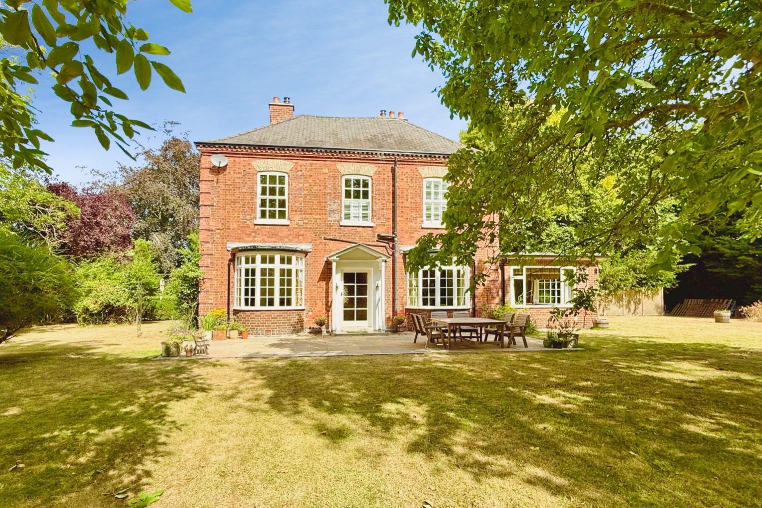 Landing Lane, Newport, Brough,  HU15 2QD  - INVITING OFFERS BETWEEN £600,000 AND £650,000