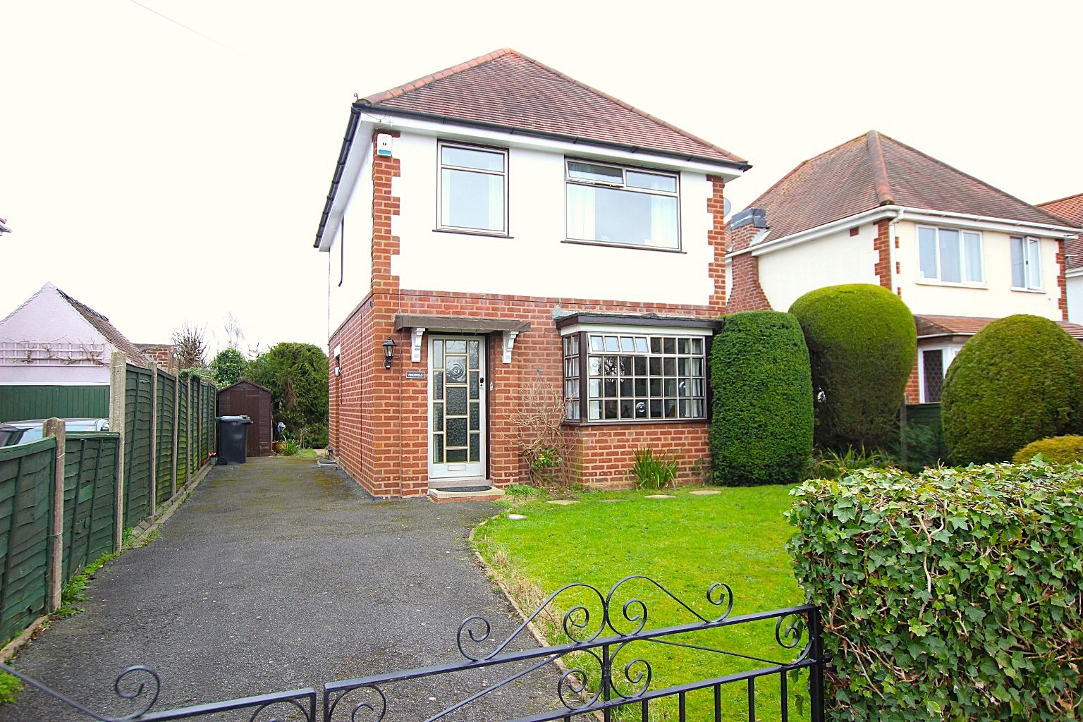 3 Bedroom House with Spacious Garden and Convenient for Worcester City Centre