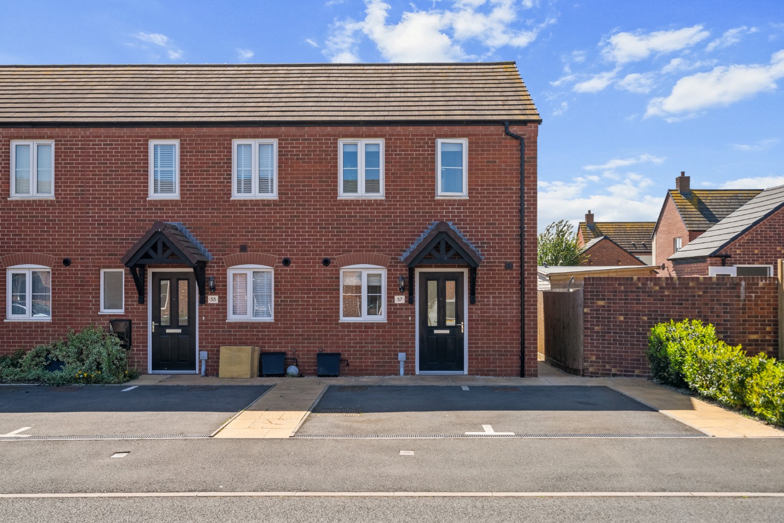 Modern 2-Bed Discount Market Home in Kempsey, Worcestershire