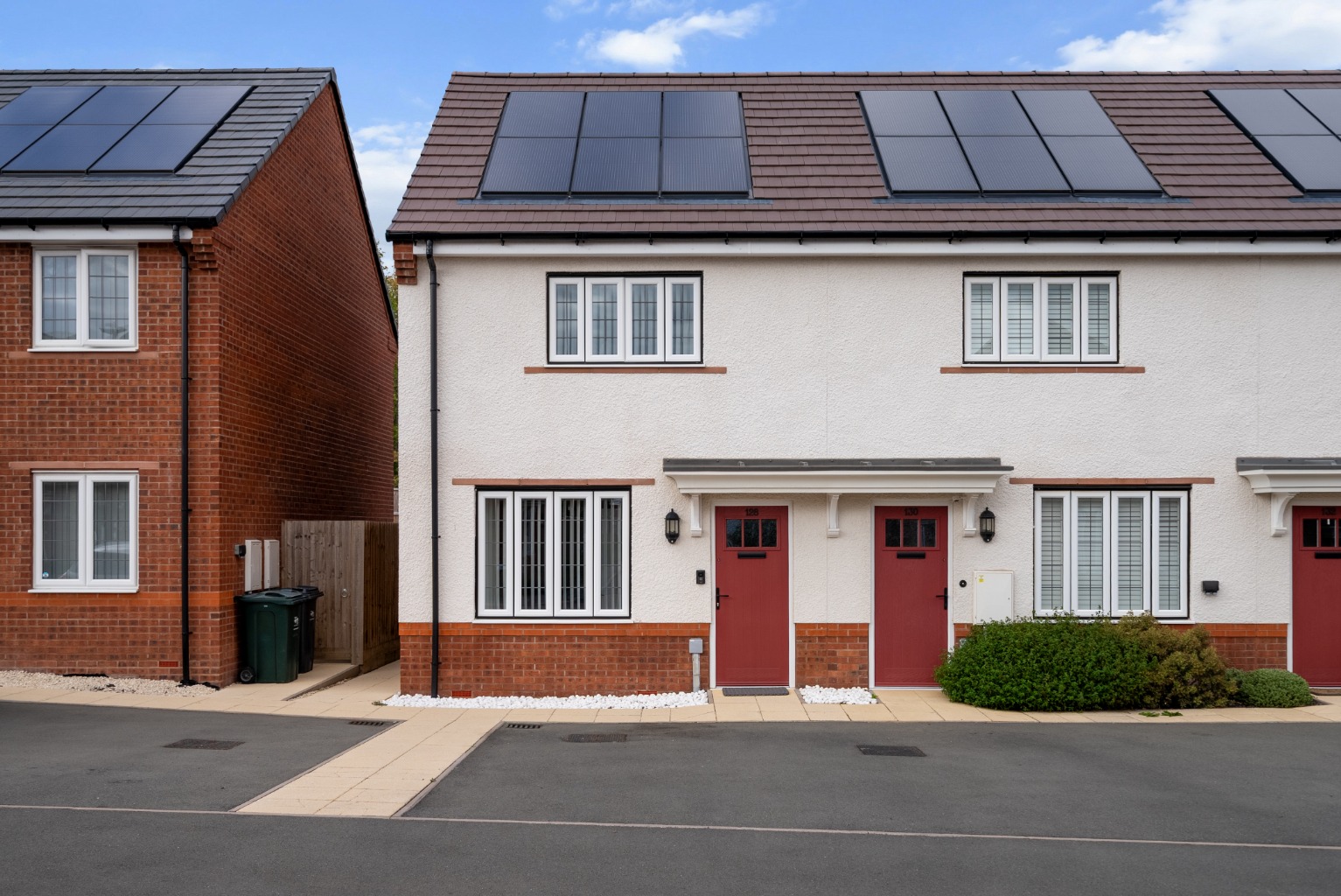 Shared Ownership Terraced Home in Rushwick: Ideal for First-Time Buyers