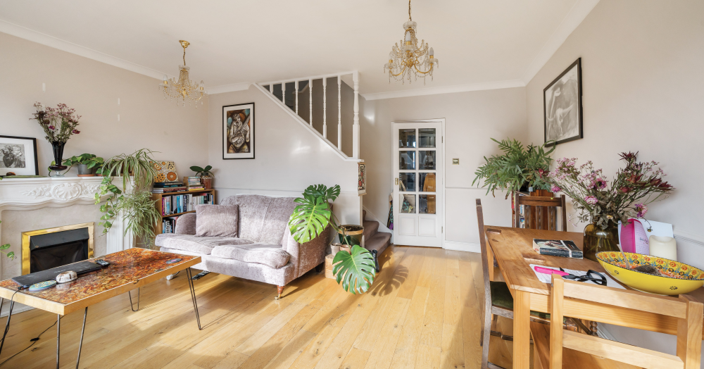 Sale Agreed on Bethnal Green Road!