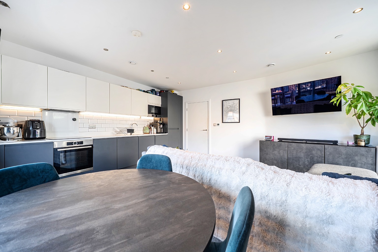 Suntrap Court, Rookwood Way, Fish Island, E3
