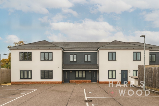 One Bedroom Ground Floor Apartment in a Gated Development