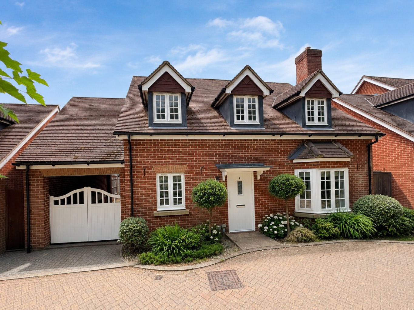 Spacious Four-Bedroom Detached Home in a Peaceful Woodland Setting