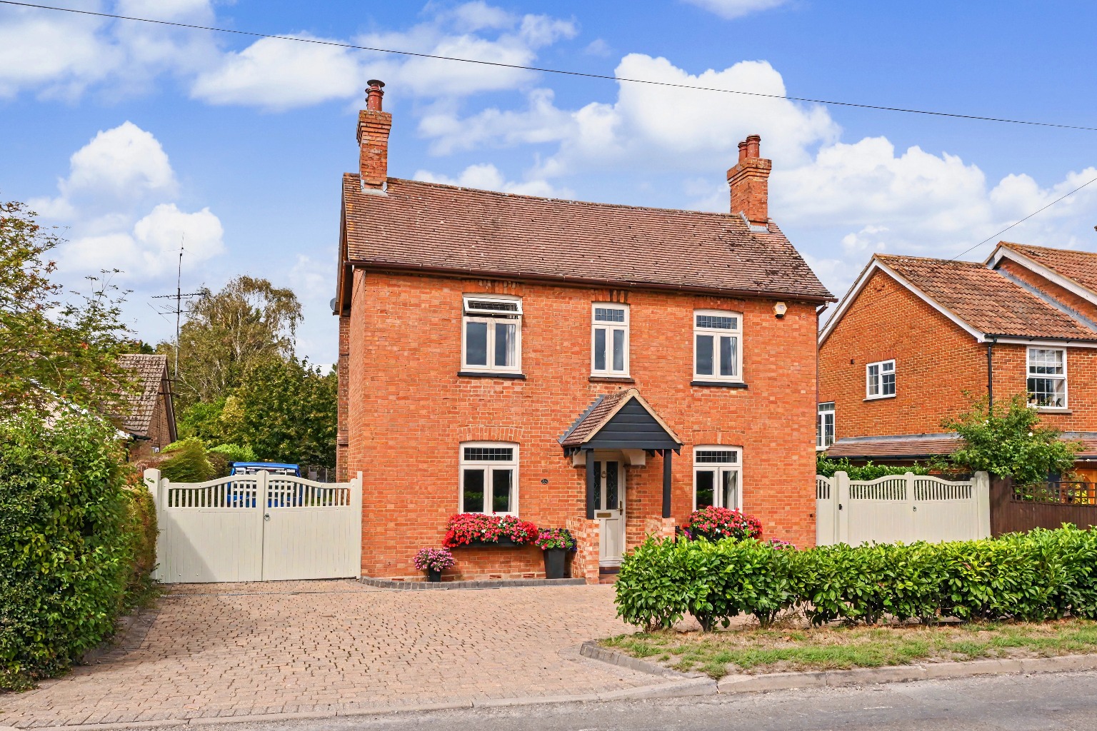 SCHEDULED VIEWING DAY 10th OCTOBER-Exceptional Four-Bedroom Village Home with Detached Double Garage SCHEDULED VIEWING DAY 10th OCTOBER-Exceptional Four-Bedroom Village Home with Detached Double Garage