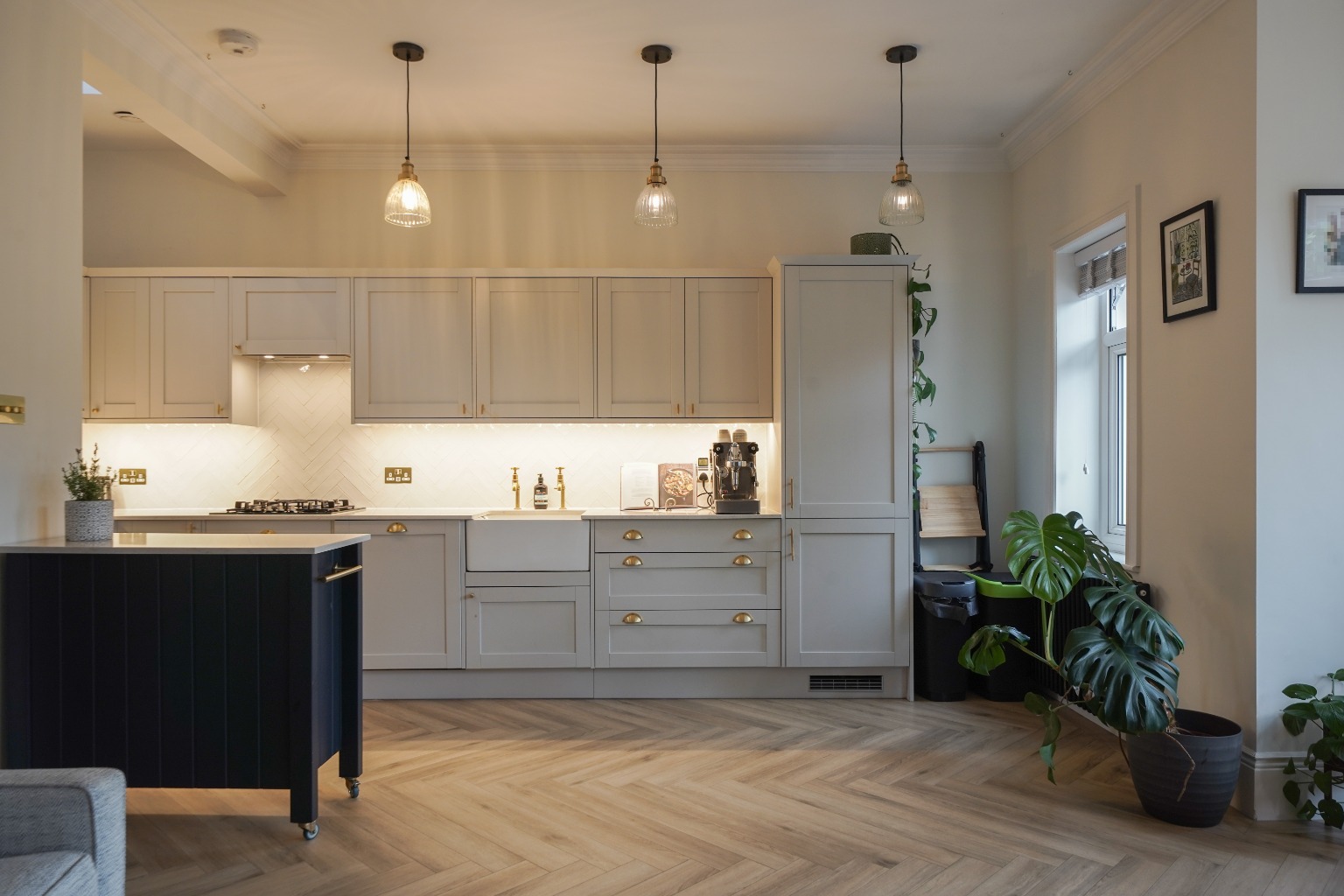 Kate Brookfield presents this beautiful three bedroom apartment with a private garden on Melrose Ave