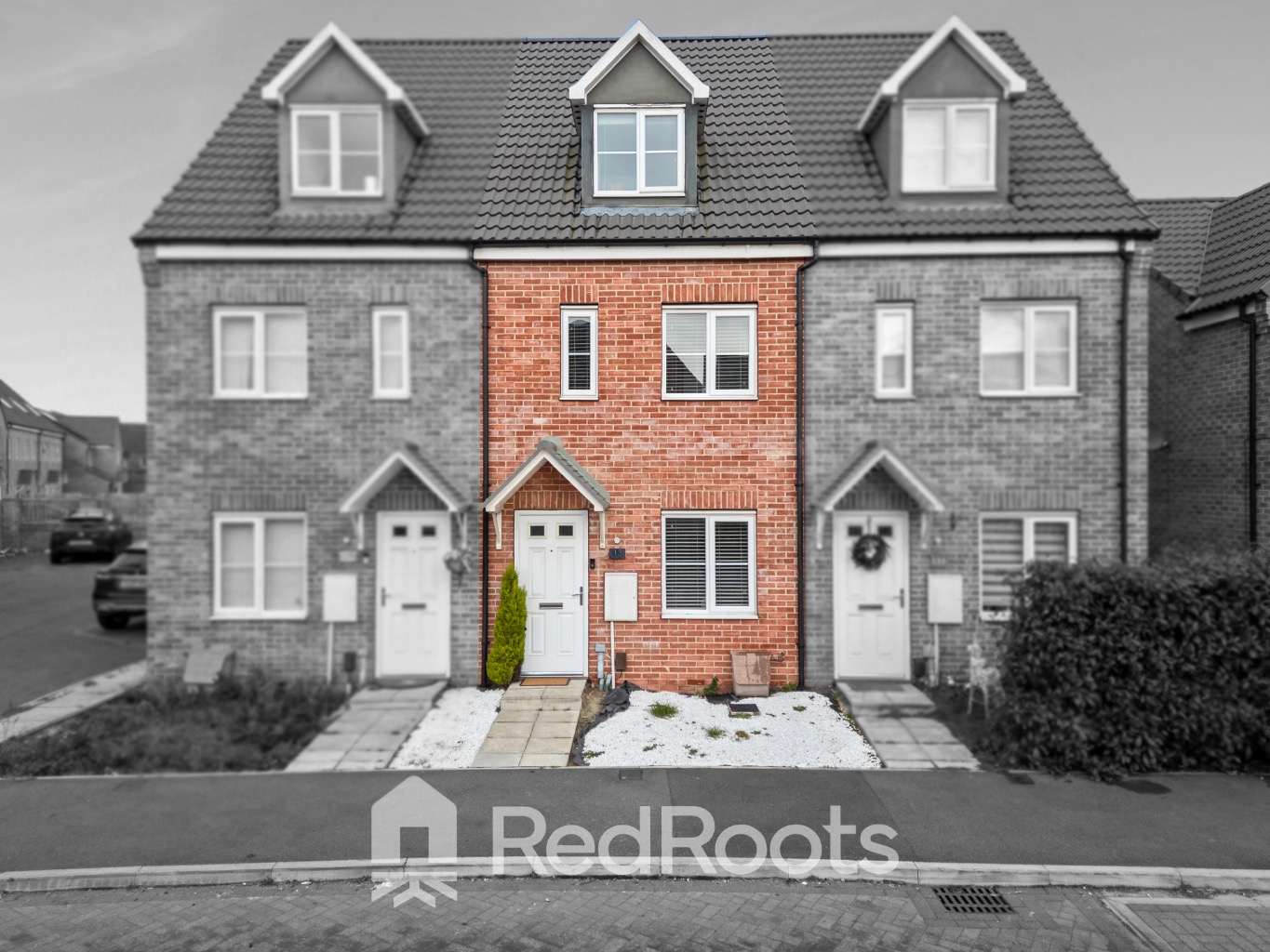 Versatile Three-Storey Townhouse in Doncaster with Park Views and EV Charging