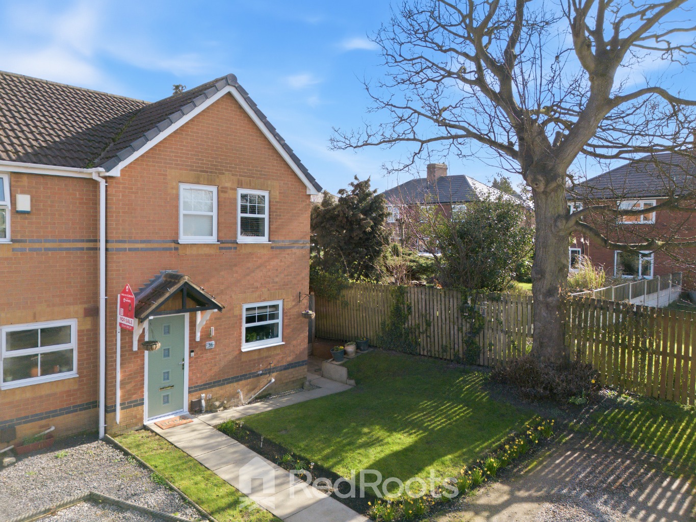 Charming 3-Bed End Terrace in Quiet Beachill Crescent, Havercroft
