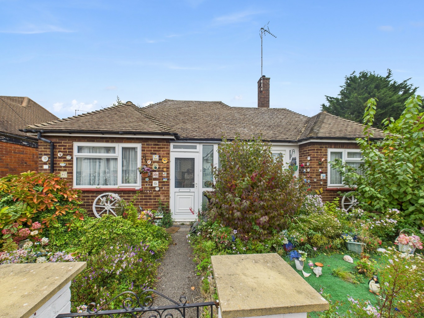 Willow Gardens, Ruislip