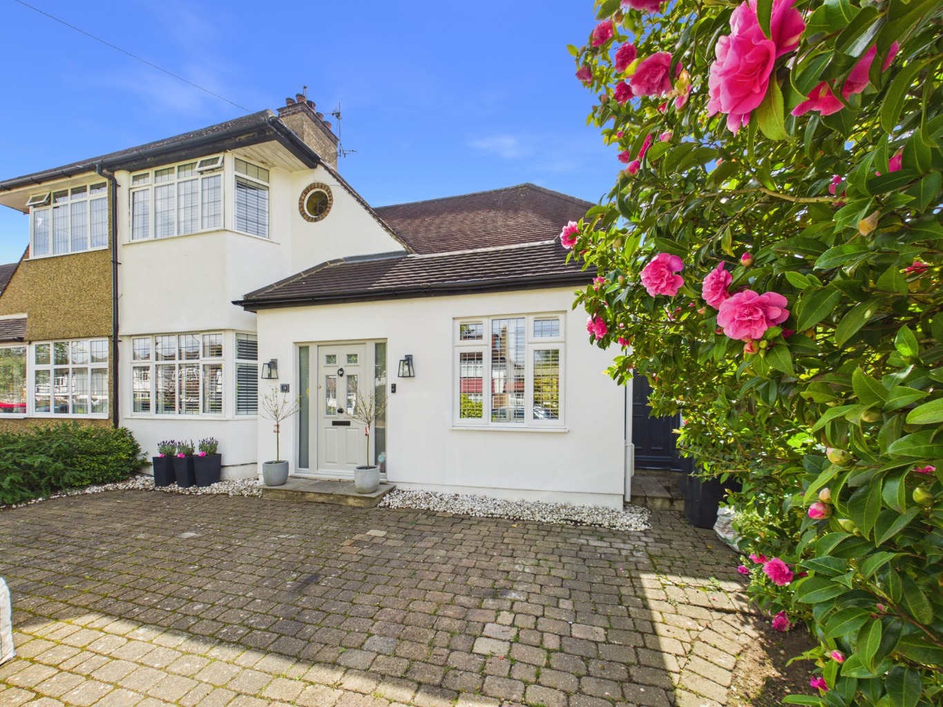 Evelyn Avenue, Ruislip