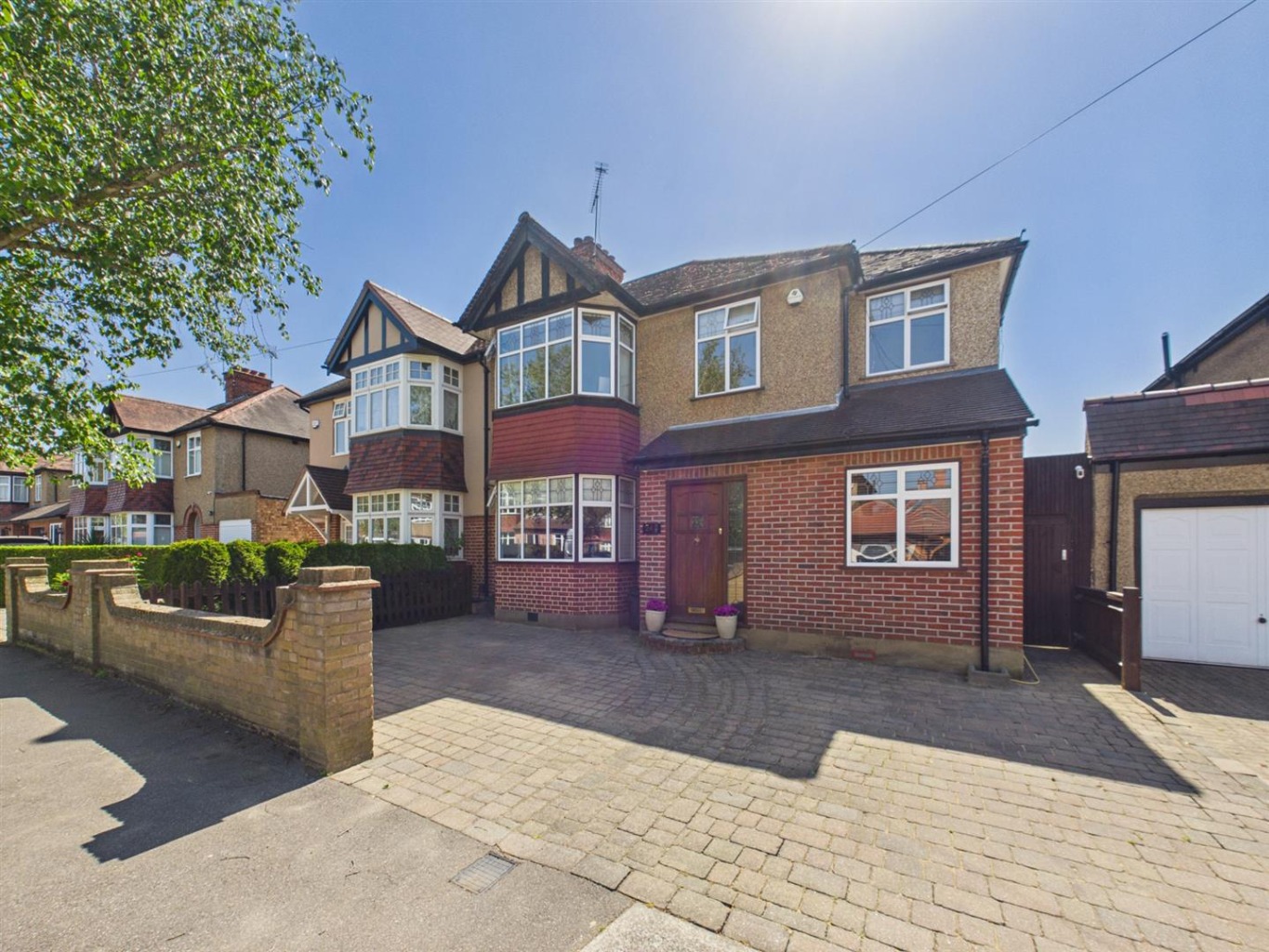 Deane Way, Ruislip
