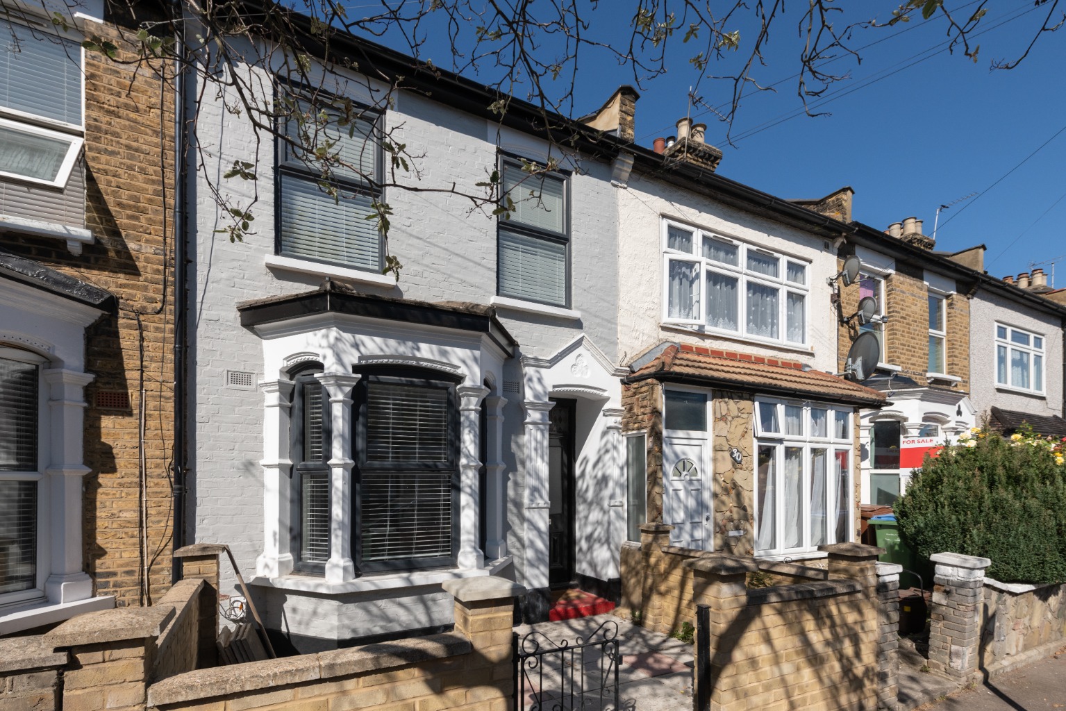 Spacious renovated four bedroom extended house in Leytonstone