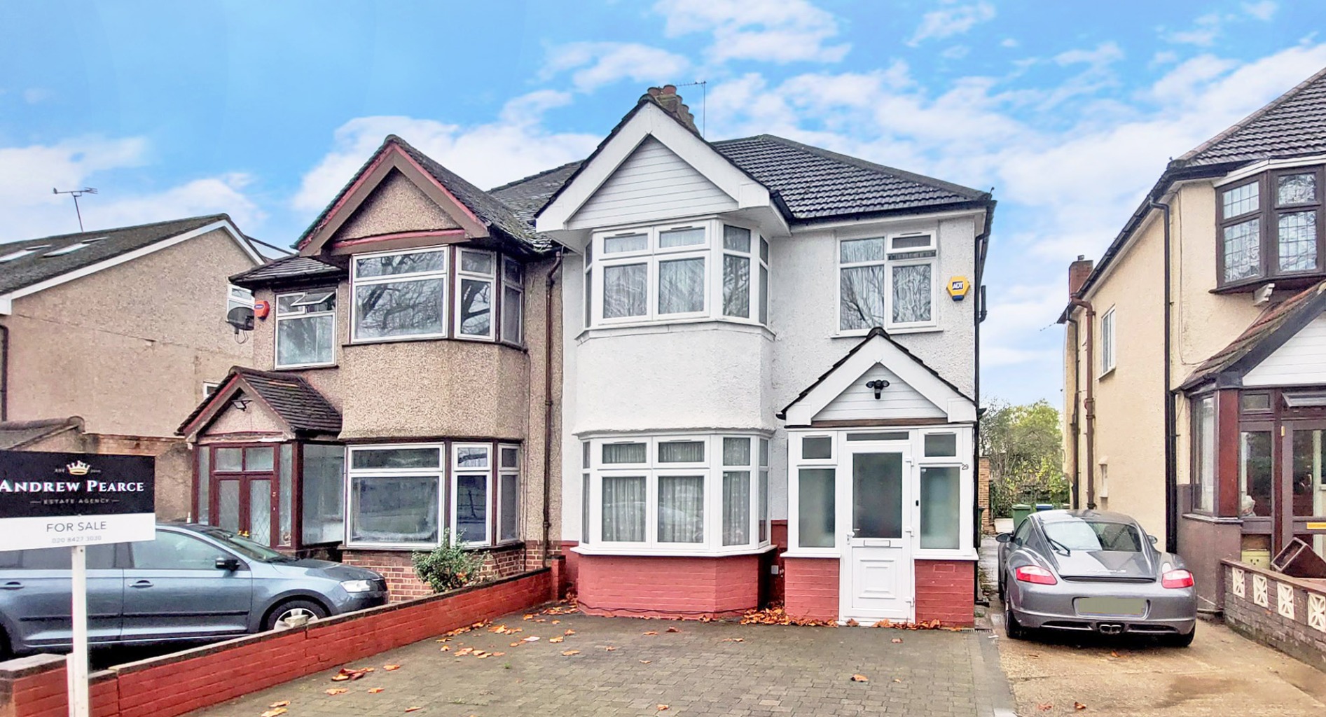 Stylish 3 bedroom, 2 bathroom extended semi occupying a picturesque location opposite Alexandra Park