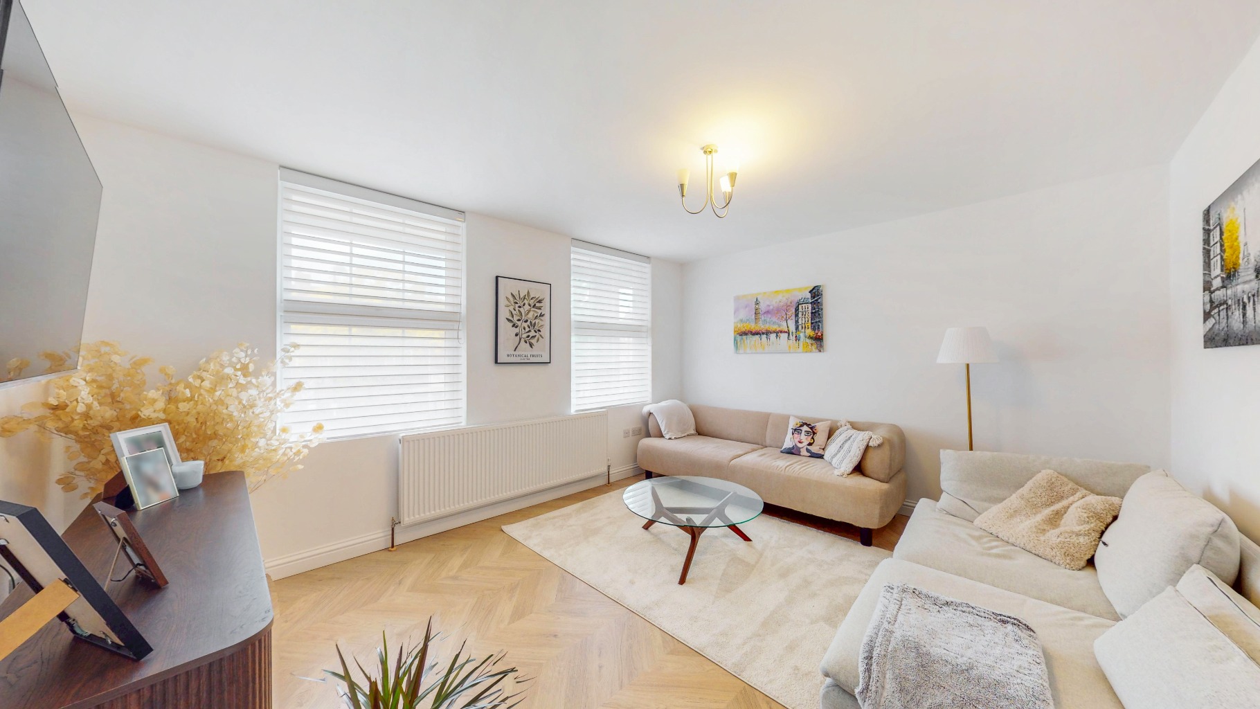 Stunning One/Two Bedroom Apartment, Newly Refurbished, Chain Free Stunning One/Two Bedroom Apartment, Newly Refurbished, Chain Free