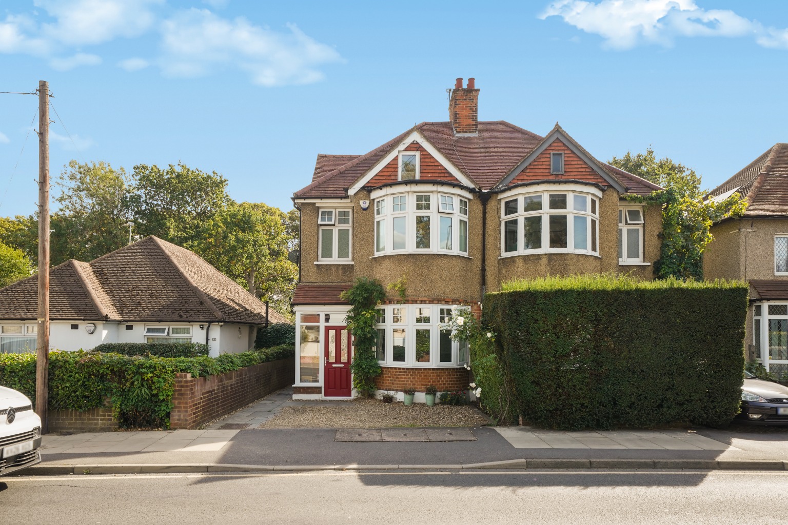 Extended Four Bedroom Semi-Detached Edwardian House in Ruislip Extended Four Bedroom Semi-Detached Edwardian House in Ruislip