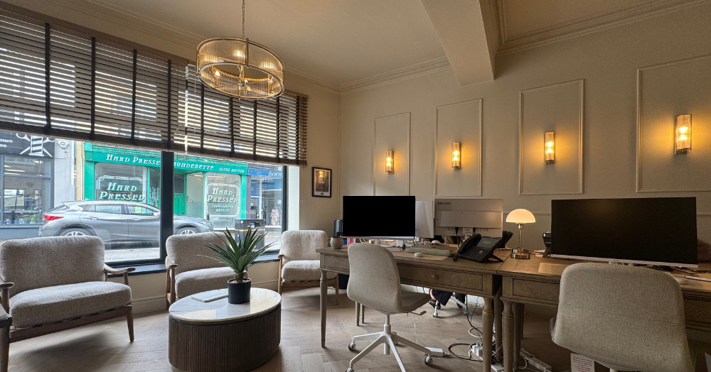 Navigating Mortgage Rates as a Seller: Your Journey with No. 86 Estate Agency