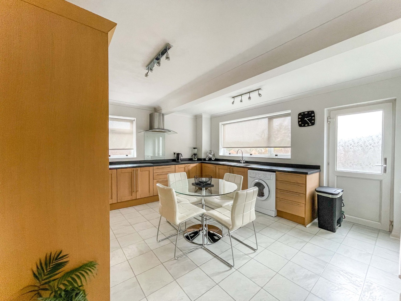 Pentre Road, Pontarddulais, Swansea, West Glamorgan, SA4 8HT