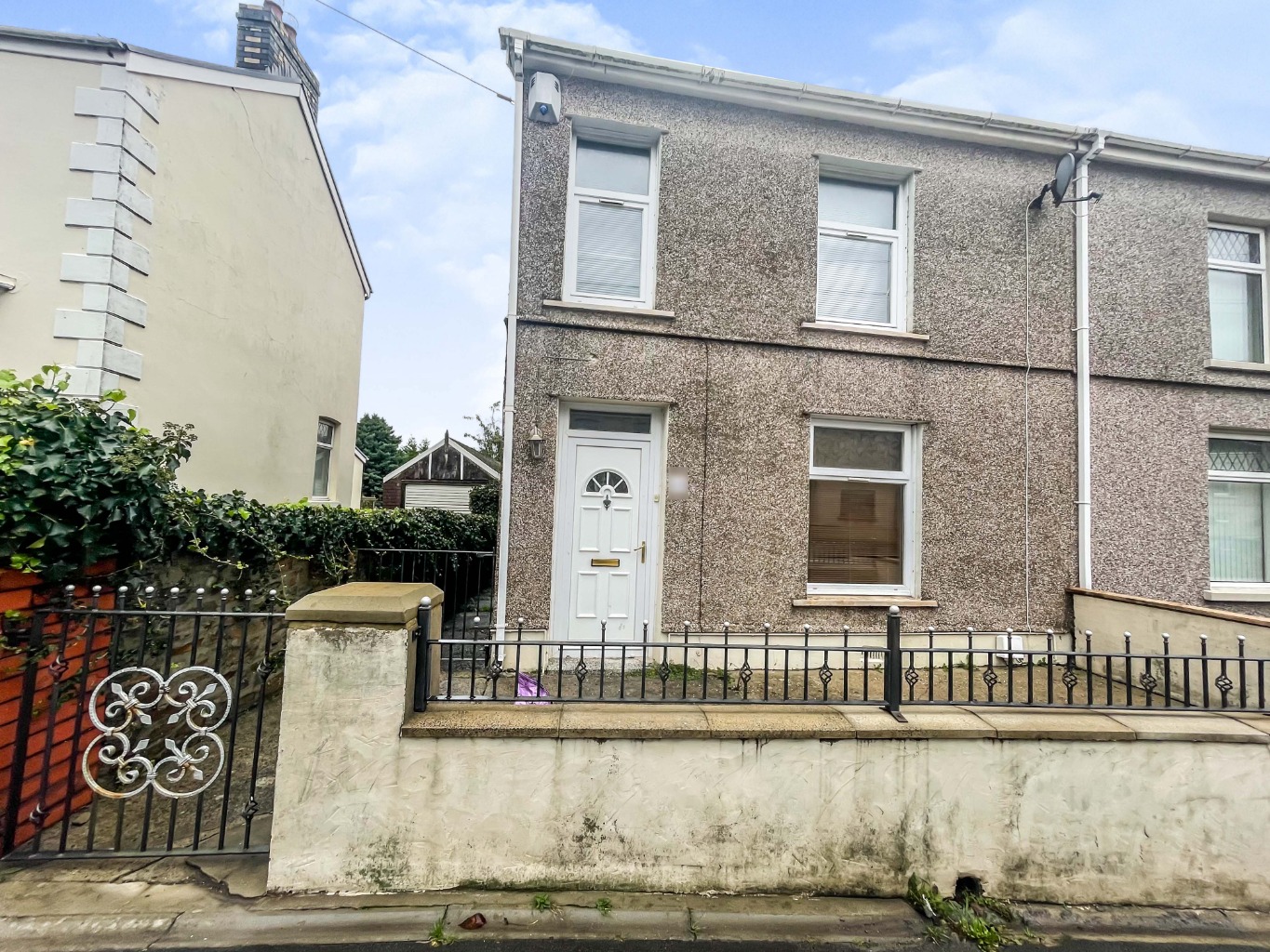 Bolgoed Road, Pontarddulais, Swansea, West Glamorgan, SA4 8JF
