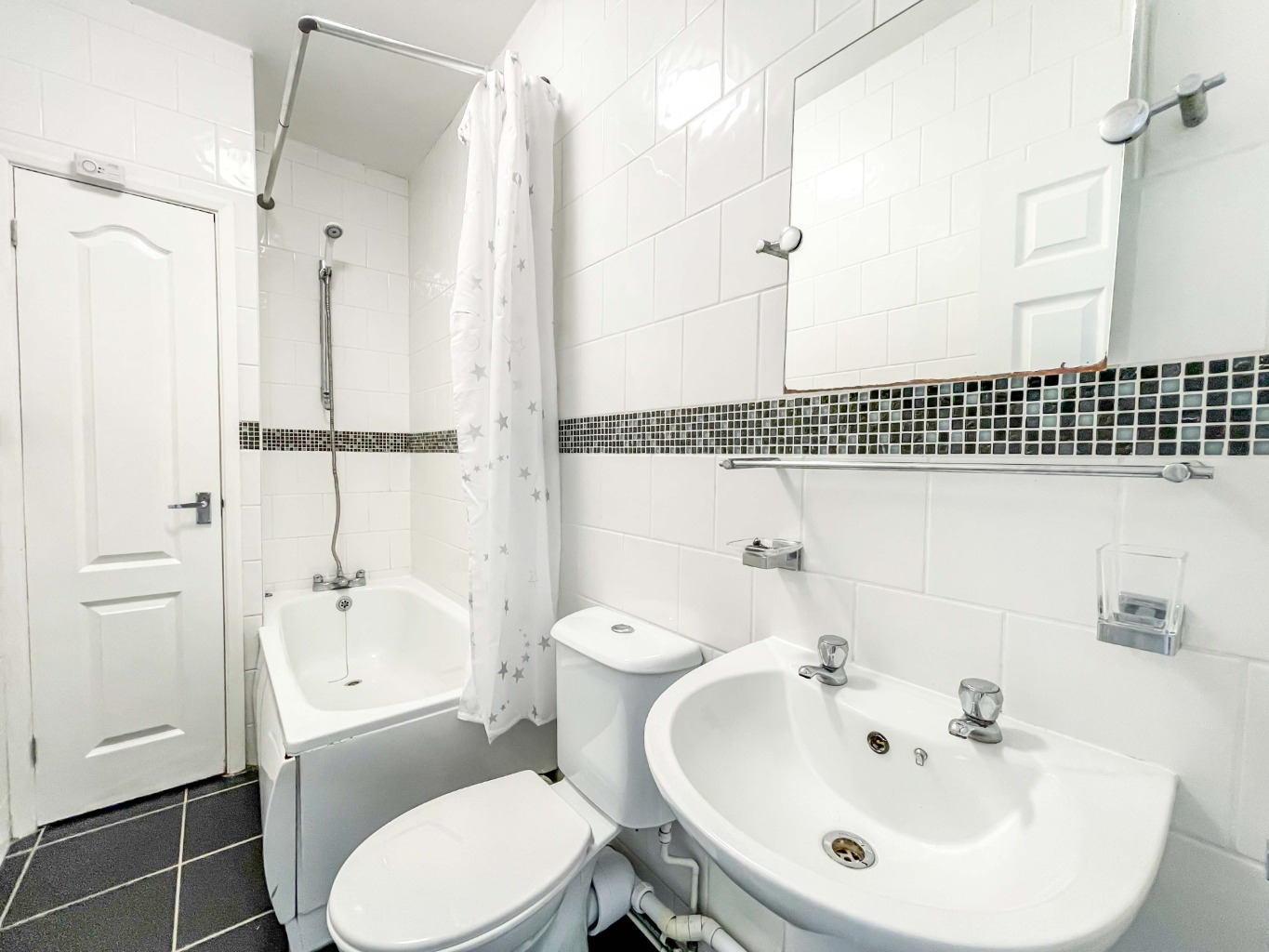 Coalbrook Road, Grovesend, Swansea, West Glamorgan, SA4 4GR