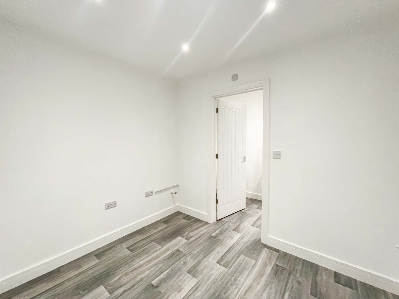 Brodawel, Llannon, Llanelli, Carmarthenshire, SA14 6BJ
