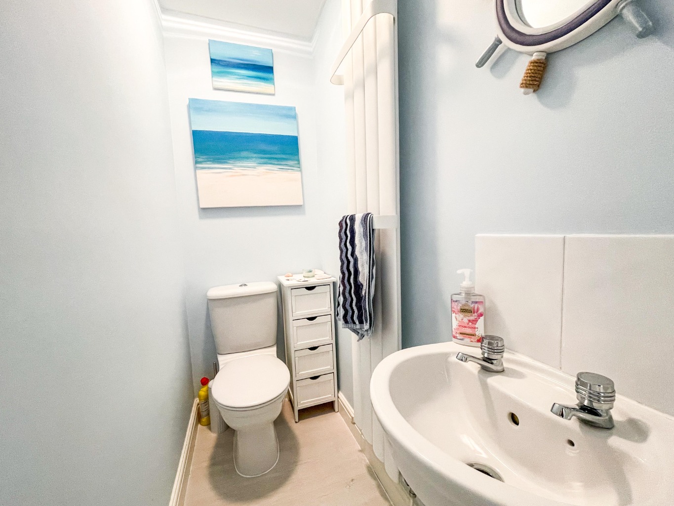 Clos Brynlliw, Grovesend, Swansea, West Glamorgan, SA4 8DF
