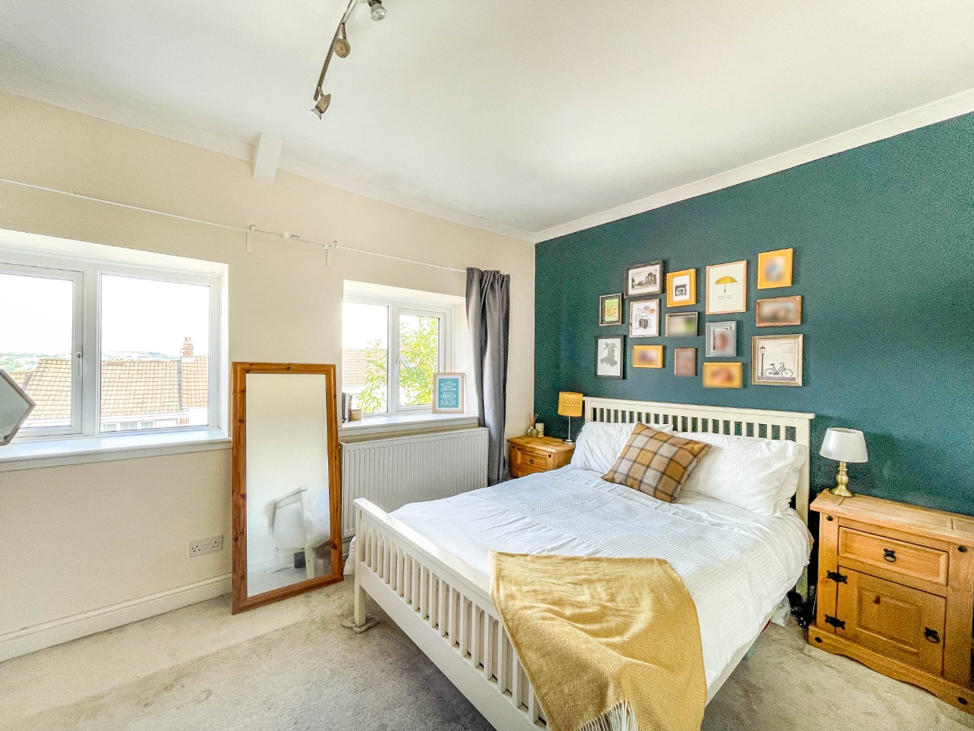 Vicarage Road, Morriston, Swansea, West Glamorgan, SA6 6DH
