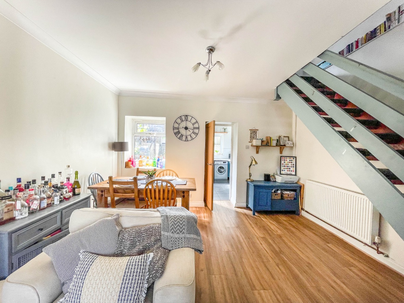 Vicarage Road, Morriston, Swansea, West Glamorgan, SA6 6DH